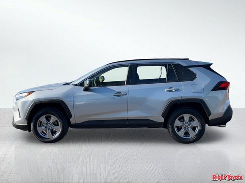 Certified 2025 Toyota RAV4 LE AWD/4WD image 2
