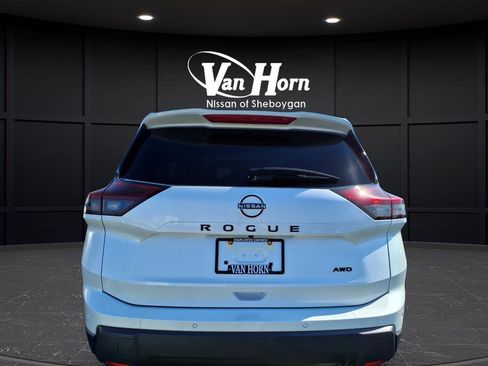 New 2026 Nissan Rogue SV AWD/4WD image 6