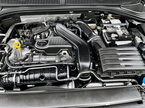 Used 2025 Volkswagen Jetta S FWD image 9