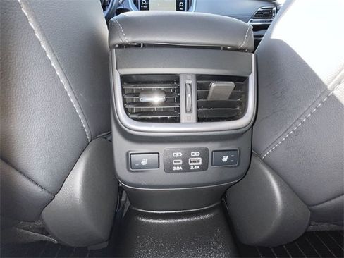 Used 2023 Subaru Outback Limited image 22