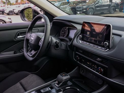 New 2026 Nissan Rogue SV FWD image 20