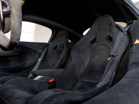 Used 2019 McLaren 600LT image 21