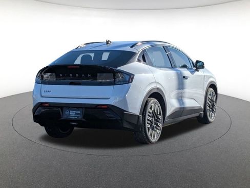 New 2026 Nissan Leaf Platinum+ w/ Cargo Package (Platinum+) FWD image 5
