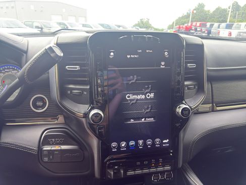 Used 2021 RAM 2500 Limited w/ Night Edition AWD/4WD image 17