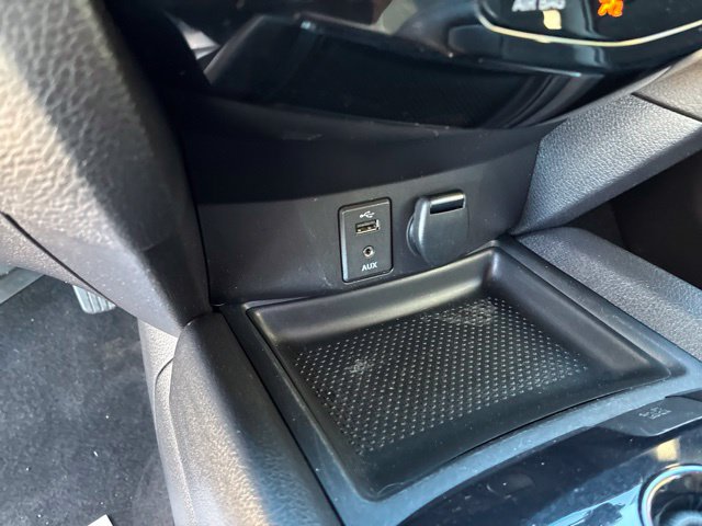 Used 2014 Nissan Rogue SV AWD/4WD image 13