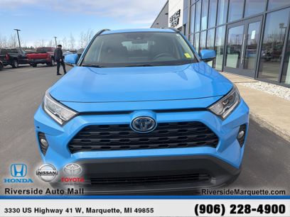 Used 2020 Toyota RAV4 XLE w/ Convenience Package