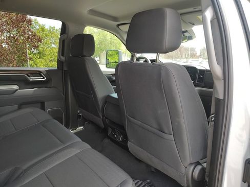 Used 2025 Chevrolet Silverado 2500 LT w/ Convenience Package AWD/4WD image 43
