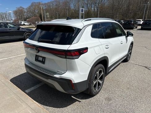 New 2026 Volkswagen Tiguan SE AWD/4WD image 7