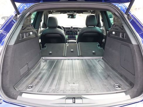 Used 2024 Maserati Grecale GT image 24