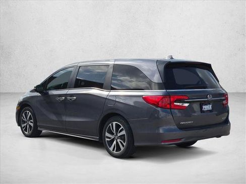 Used 2021 Honda Odyssey Touring image 7