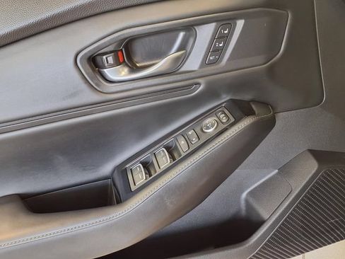 Used 2023 Honda Accord Touring image 16