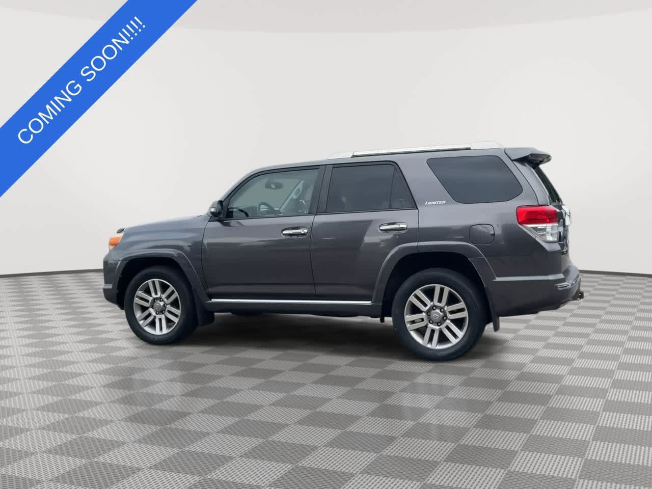 Used 2011 Toyota 4Runner Limited w/ Convenience Pkg AWD/4WD image 6