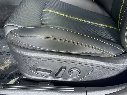 Used 2025 Kia K5 GT image 19