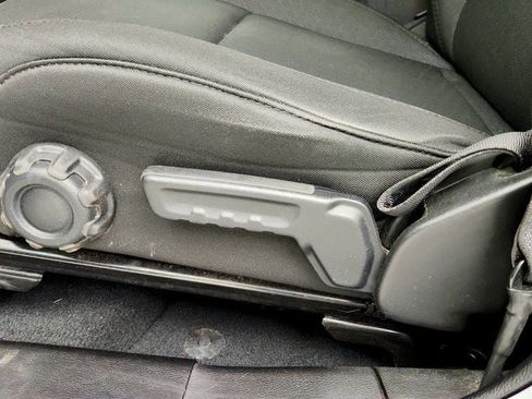 Used 2023 Jeep Gladiator Sport AWD/4WD image 10