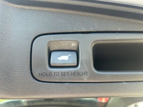 Used 2020 Honda CR-V EX-L image 13