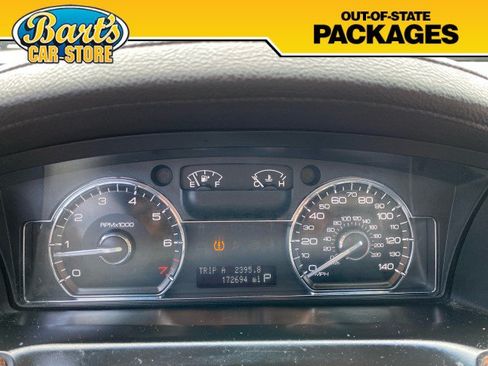 Used 2009 Lincoln MKS AWD image 32