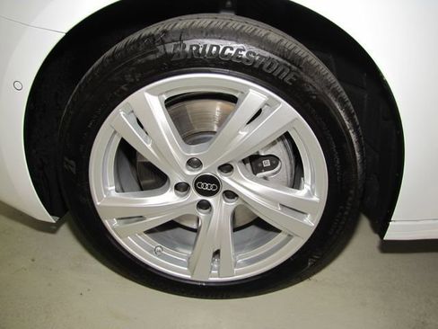Used 2025 Audi A5 2.0T Premium AWD/4WD image 25