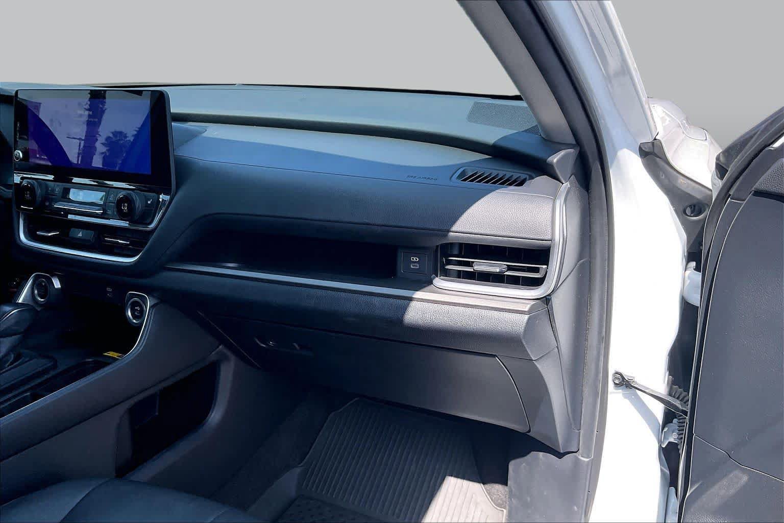 Used 2024 Toyota Grand Highlander FWD image 18