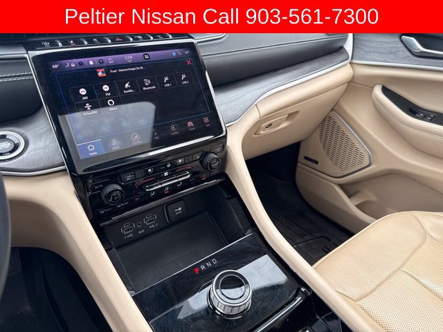 Used 2022 Jeep Grand Cherokee L Limited w/ Luxury Tech Group II RWD image 15