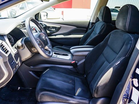 Used 2023 Nissan Murano S AWD/4WD image 18