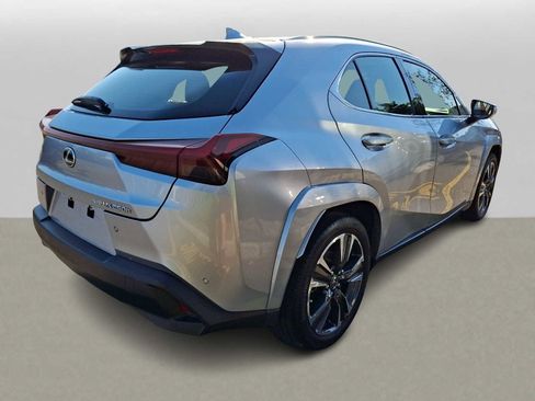 Used 2023 Lexus UX 250h AWD w/ Premium Package image 4