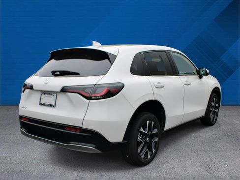 Certified 2026 Honda HR-V EX-L image 9