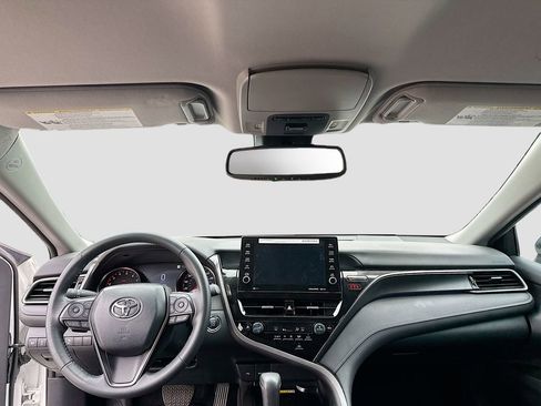 Used 2024 Toyota Camry XSE image 18