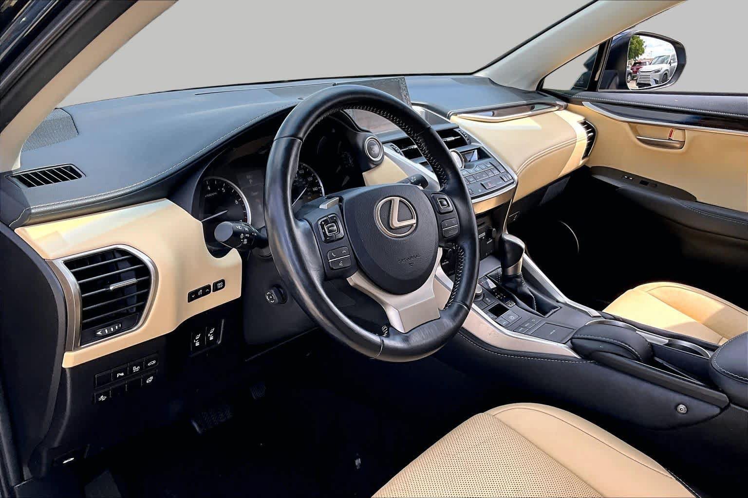 Used 2015 Lexus NX 200t FWD w/ Luxury Package image 15