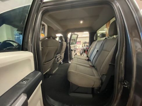 Used 2020 Ford F350 XLT w/ XLT Premium Package AWD/4WD image 15
