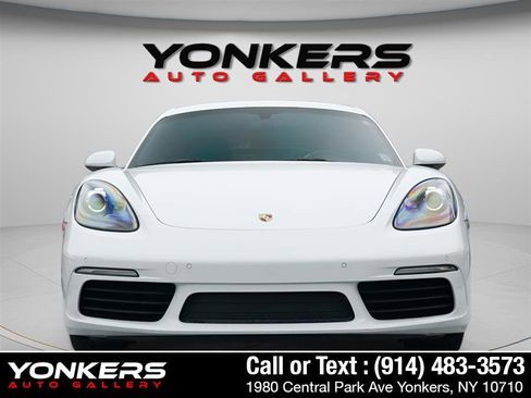 Used 2018 Porsche 718 Cayman image 15