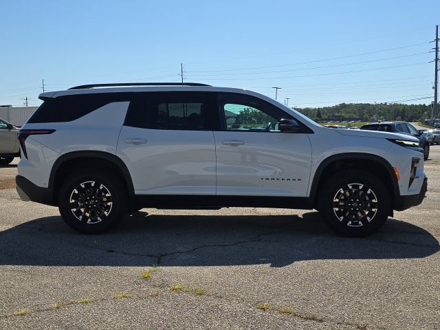 Used 2026 Chevrolet Traverse Z71 w/ Enhanced Driving Package AWD/4WD image 6
