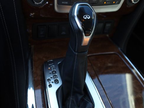 Used 2018 INFINITI QX80 2WD w/ Driver Assistance Package image 13