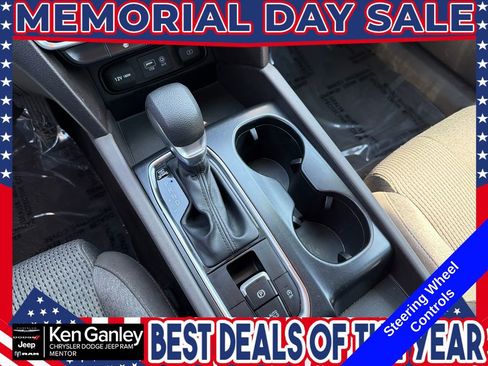 Used 2019 Hyundai Santa Fe SEL w/ Cargo Package FWD image 17