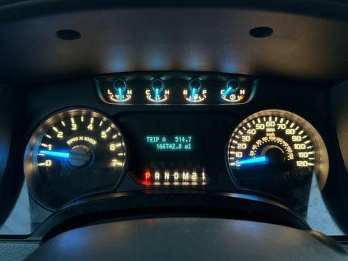 Used 2014 Ford F150 XL w/ Trailer Tow Package image 15