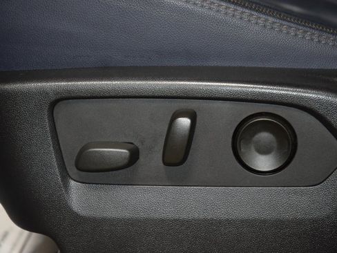 Used 2022 Chevrolet Silverado 1500 High Country w/ High Country Premium Package image 42