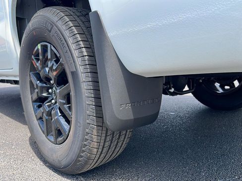 New 2026 Nissan Frontier SV w/ All-Weather Content Package image 25