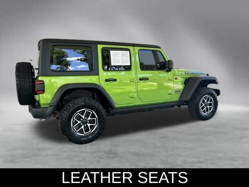 Used 2026 Jeep Wrangler Unlimited Rubicon AWD/4WD image 4
