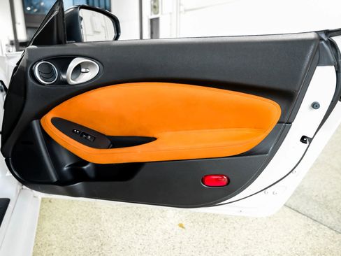 Used 2013 Nissan 370Z Touring image 40