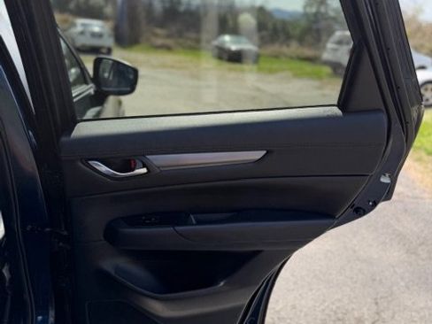 Used 2021 MAZDA CX-5 Touring image 16