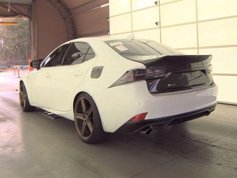 Used 2018 Lexus IS 300 F Sport image 3