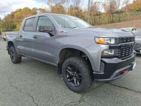 Used 2019 Chevrolet Silverado 1500 Custom Trail Boss w/ Custom Convenience Package image 3