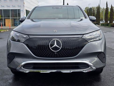 Used 2023 Mercedes-Benz EQE 350+ 4MATIC SUV image 9