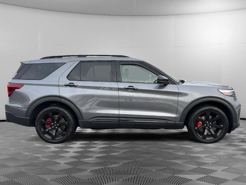 Used 2022 Ford Explorer ST w/ Equipment Group 401A image 6