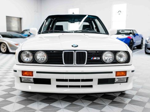 Used 1990 BMW M3 Coupe RWD image 4