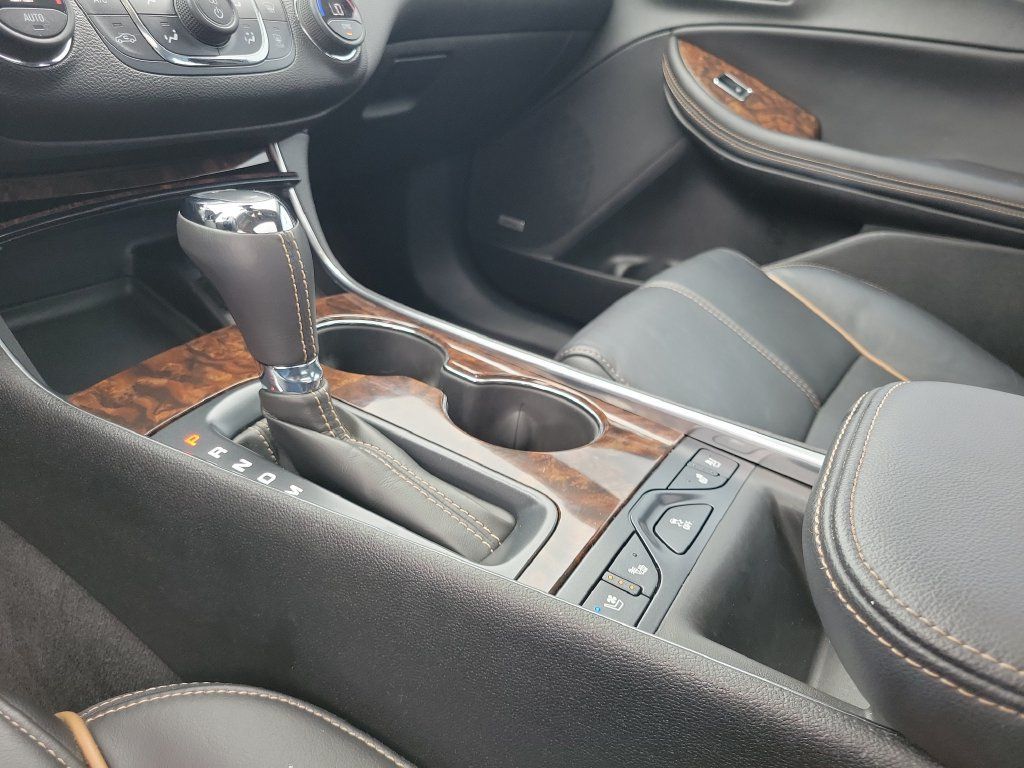 Used 2015 Chevrolet Impala LTZ FWD image 29