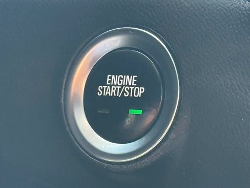 Used 2020 GMC Terrain SLT AWD/4WD image 37