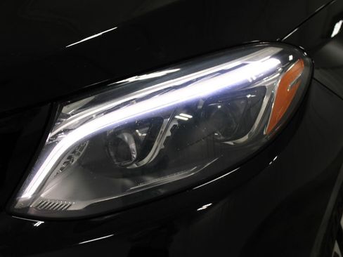 Used 2019 Mercedes-Benz GLE 43 AMG 4MATIC image 13