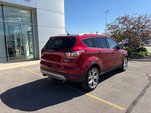 Used 2017 Ford Escape Titanium image 9