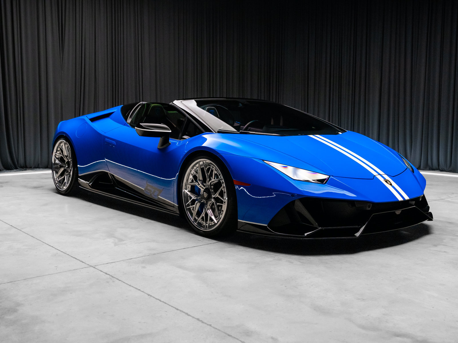 Used 2024 Lamborghini Huracan EVO AWD/4WD image 17