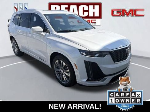 Used 2023 Cadillac XT6 Premium Luxury w/ Technology Package FWD image 1